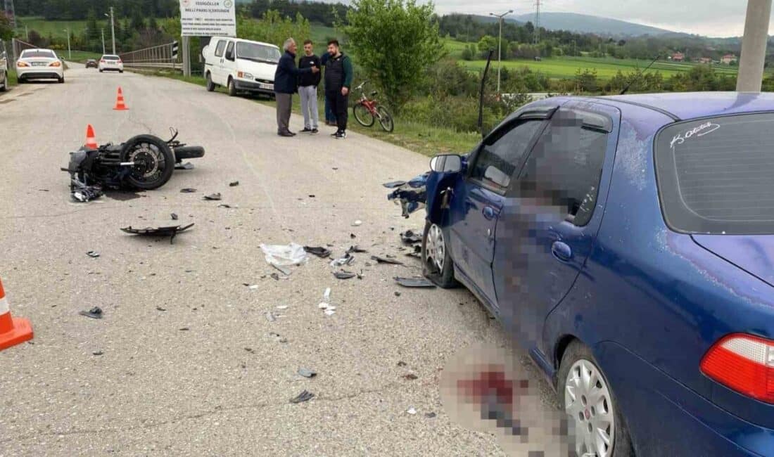 Bolu'da motosiklet ve otomobilin çarpışması sonucu 2'si ağır 6 kişi