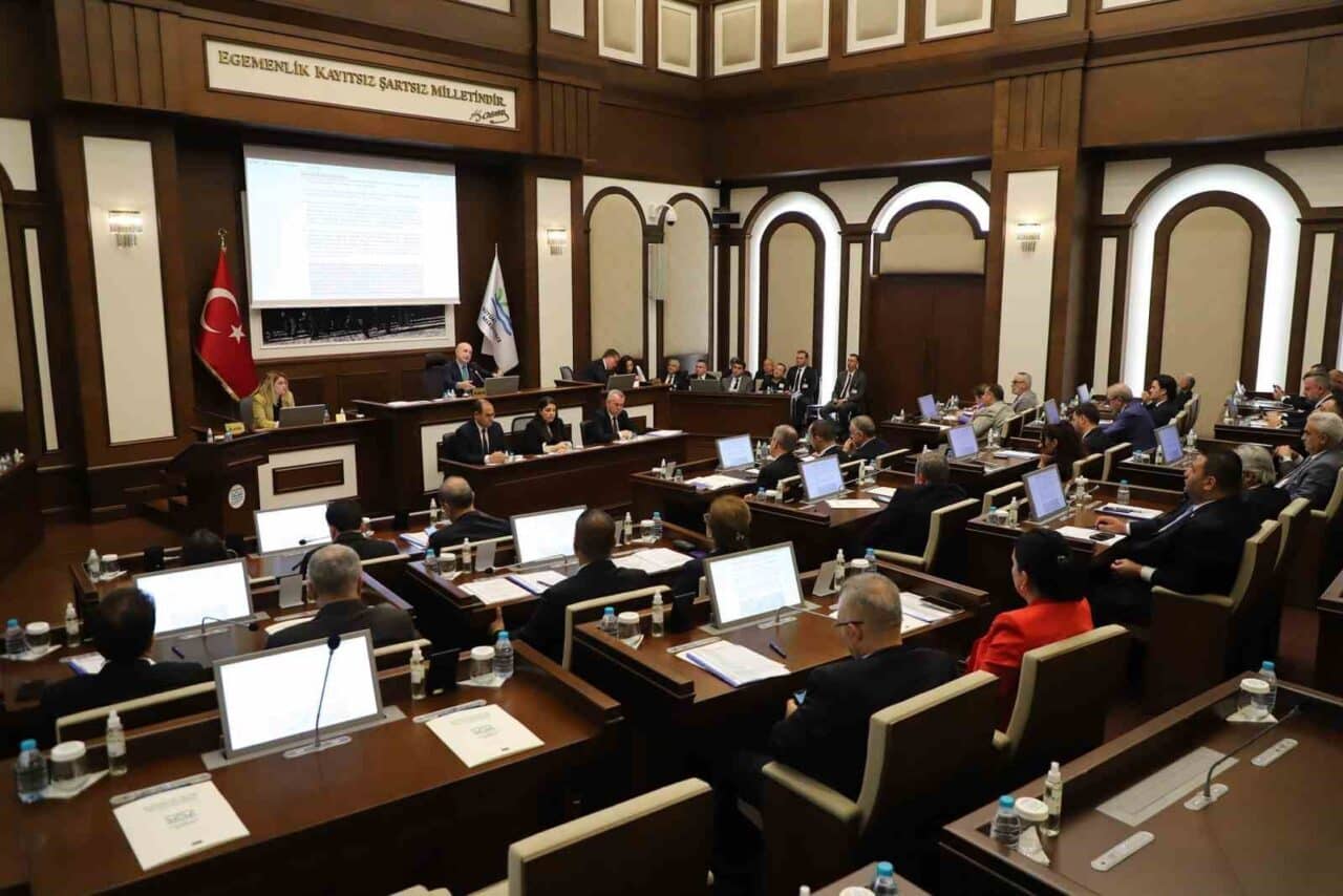 Büyükçekmece Belediye Meclisi, Türk Dünyası Belediyeler Birliği'nden ayrılma kararını, Belediye