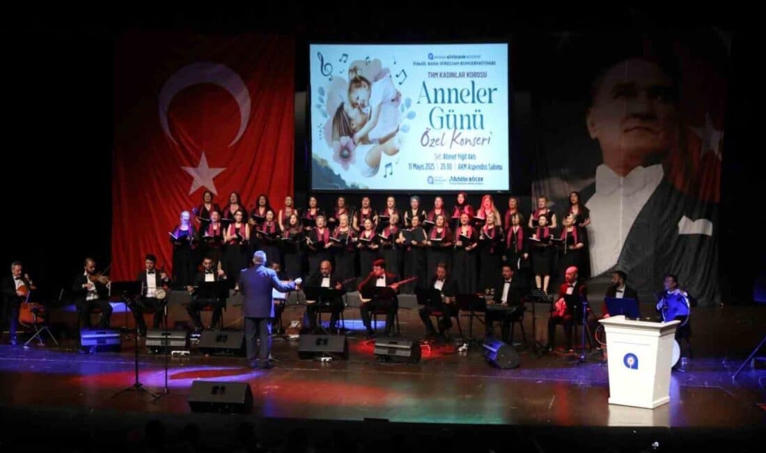 Antalya’da Kadınlar Korosu’ndan Anneler Günü’ne Özel Coşkulu Konser Antalya Büyükşehir Belediyesi İsmail Baha Sürelsan Konservatuvarı'nın Türk Halk Müziği