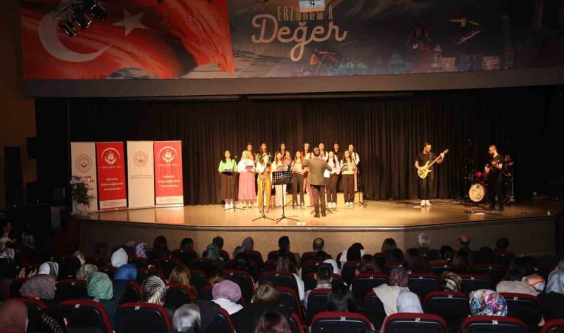 Erzurum'da Aile ve Sosyal Hizmetler İl Müdürlüğü tarafından düzenlenen "80’ler