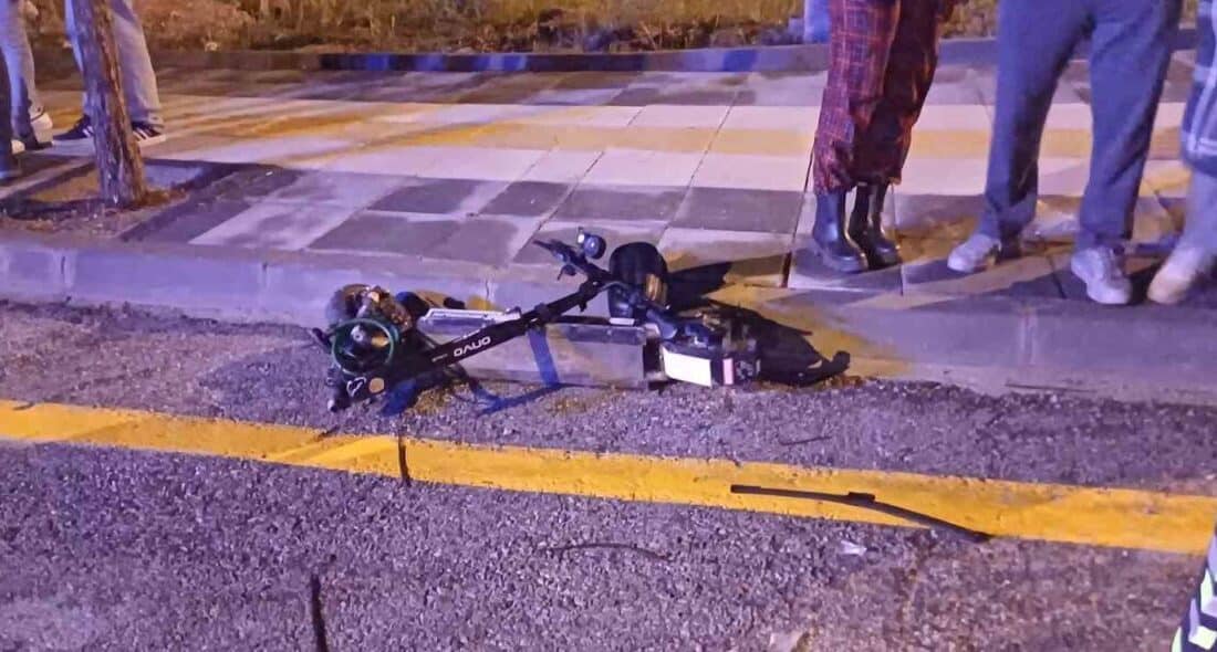 Çorum'da bir otomobil, elektrikli scooter ile çarpıştı. 25 yaşındaki P.T.'nin