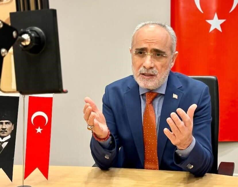 Cumhurbaşkanı Başdanışmanı Yalçın Topçu, Türk Dil Bayramı programında yaptığı konuşmada