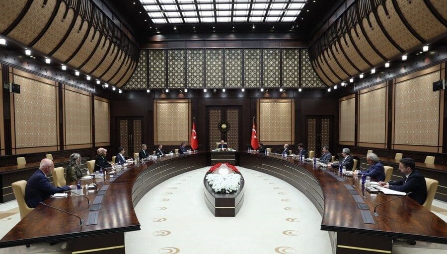 Cumhurbaşkanı Recep Tayyip Erdoğan, Cumhurbaşkanlığı Politika Kurulları başkanvekillerini kabul ederek,