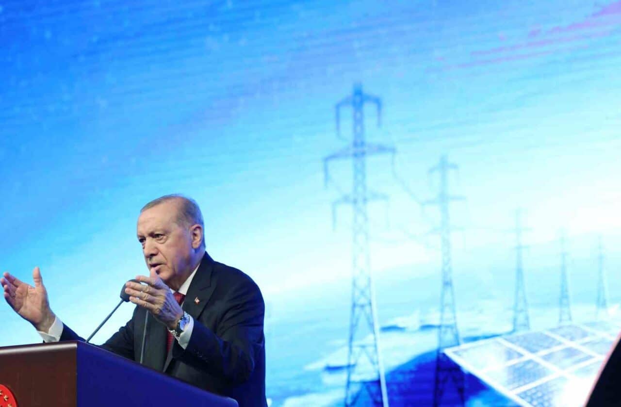 Cumhurbaşkanı Recep Tayyip Erdoğan, enerji arz güvenliğinin uluslararası düzeyde hemen