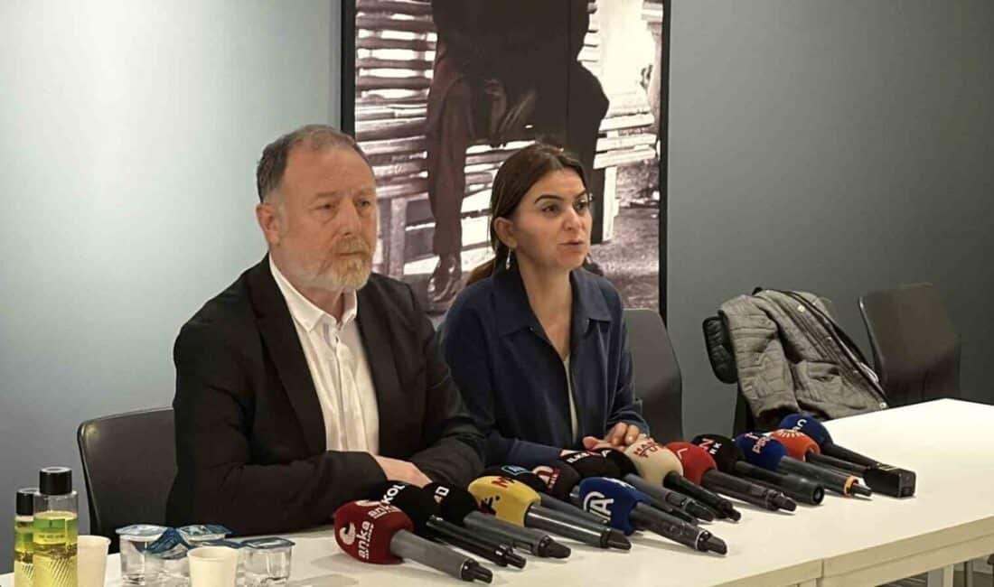 DEM Parti Grup Başkanvekilleri Gülistan Kılıç Koçyiğit ve Sezai Temelli,