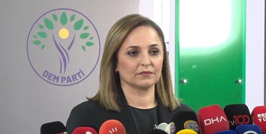 DEM Parti Sözcüsü Ayşegül Doğan, PKK'nın silahlara veda etme kararını