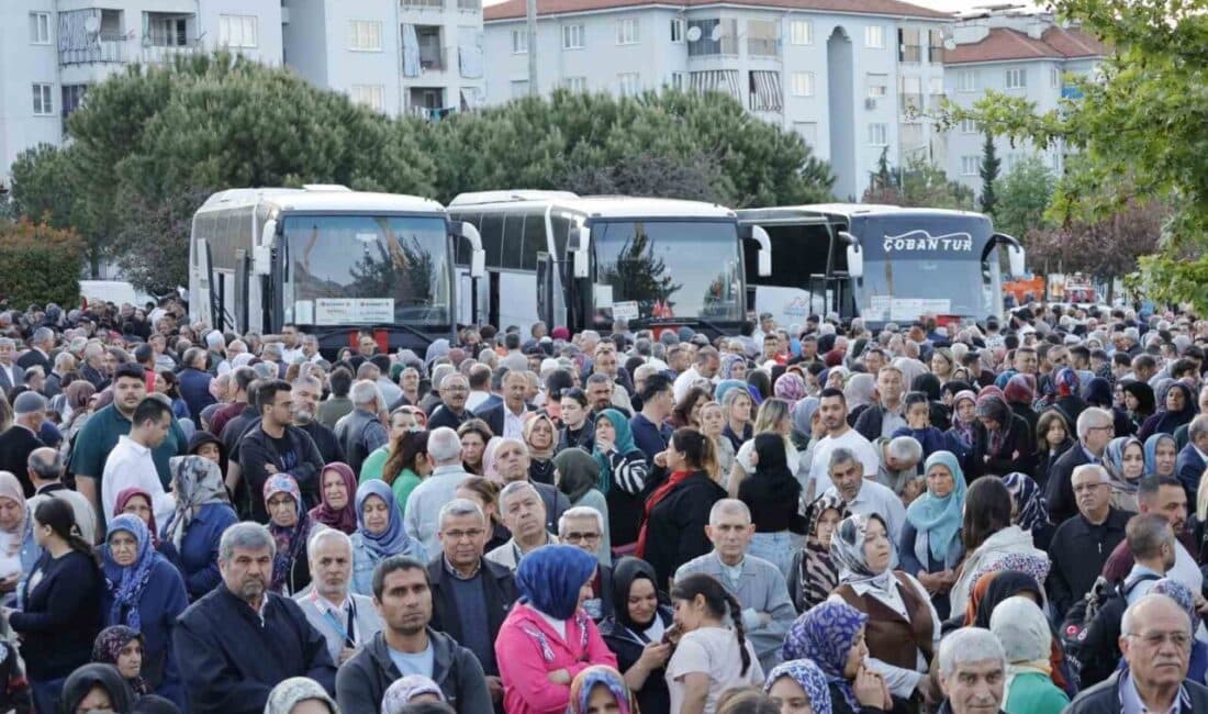Denizli'nin ilk hac kafilesi, Hilal Camisi'nde dualarla kutsal topraklara uğurlandı.