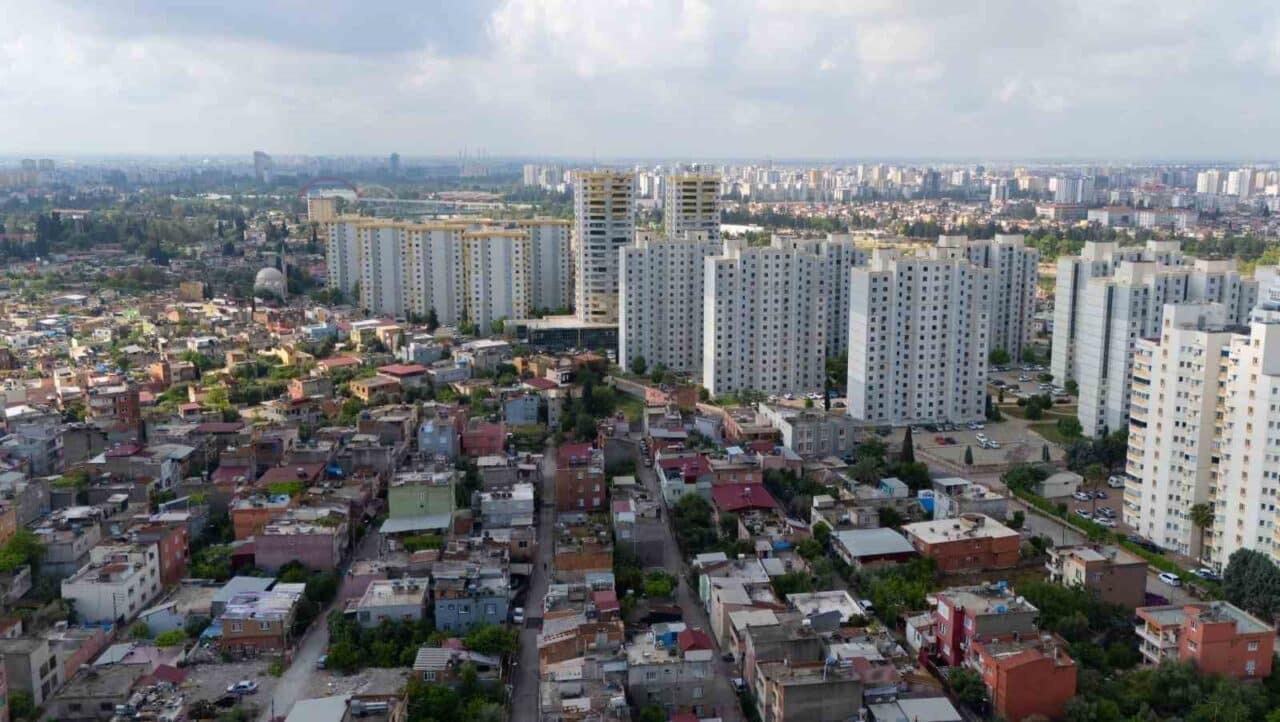 Kahramanmaraş depremlerinin ardından İstanbul'daki sarsıntılar, kentsel dönüşüm talebini arttırdı. DAİMFED