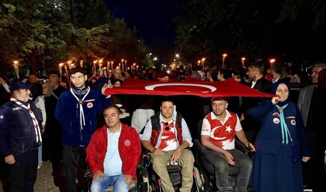 Diyarbakır'da 19 Mayıs Atatürk'ü Anma, Gençlik ve Spor Bayramı'nın 106.