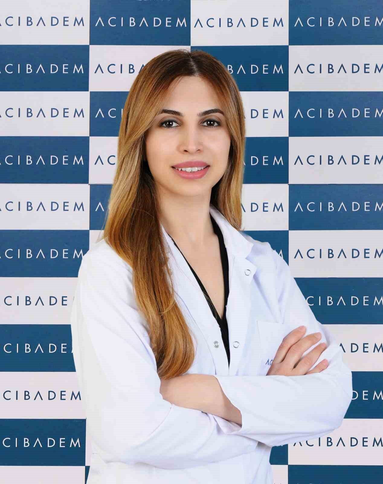 Dr. Asiye Merve Erdoğan, rinoplastinin kişiye özel olduğunu ve burnun