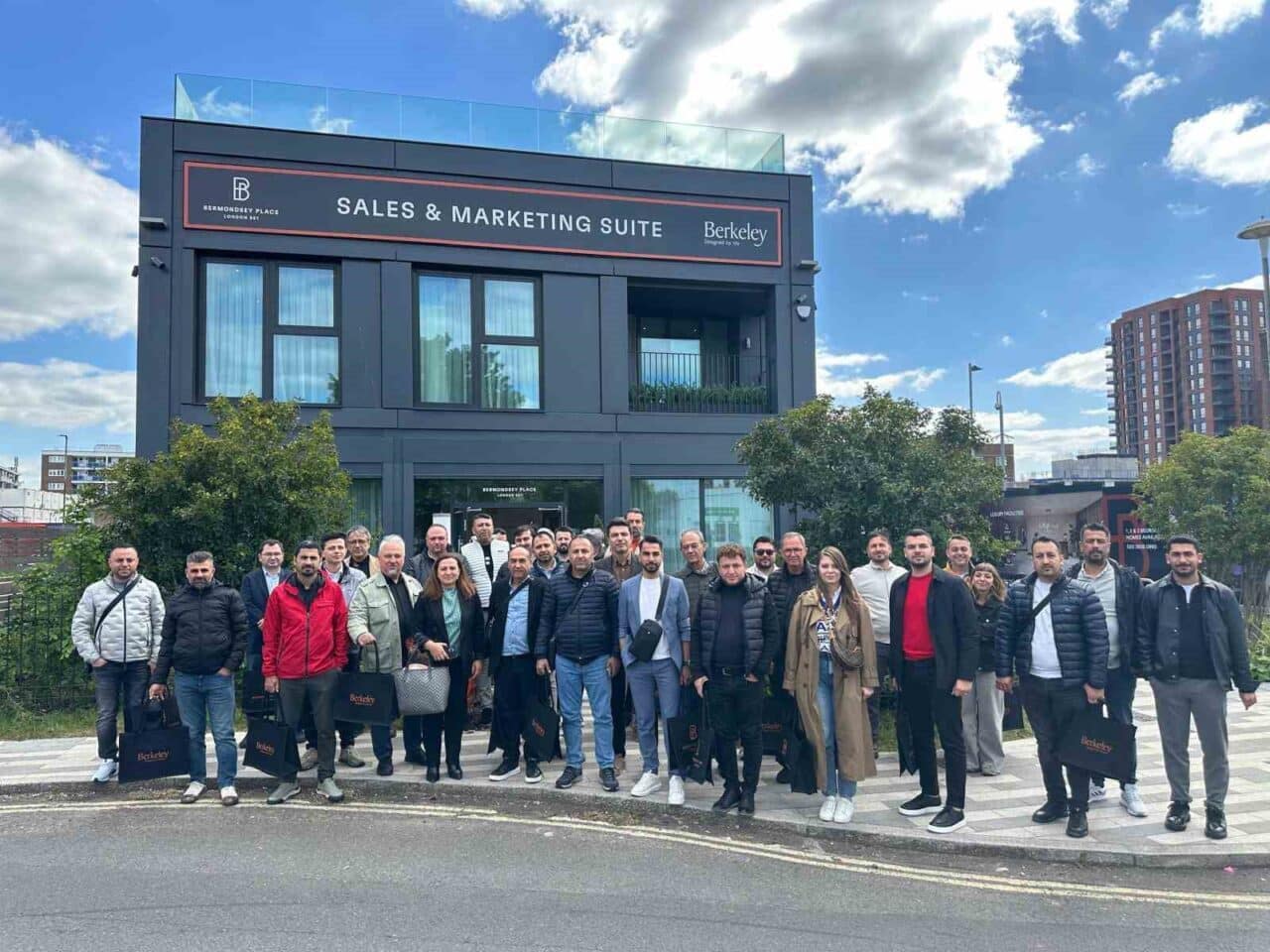 Denizli Ticaret Odası, inşaat sektöründe Londra'da gerçekleştirdiği organizasyonla 37 firmayı