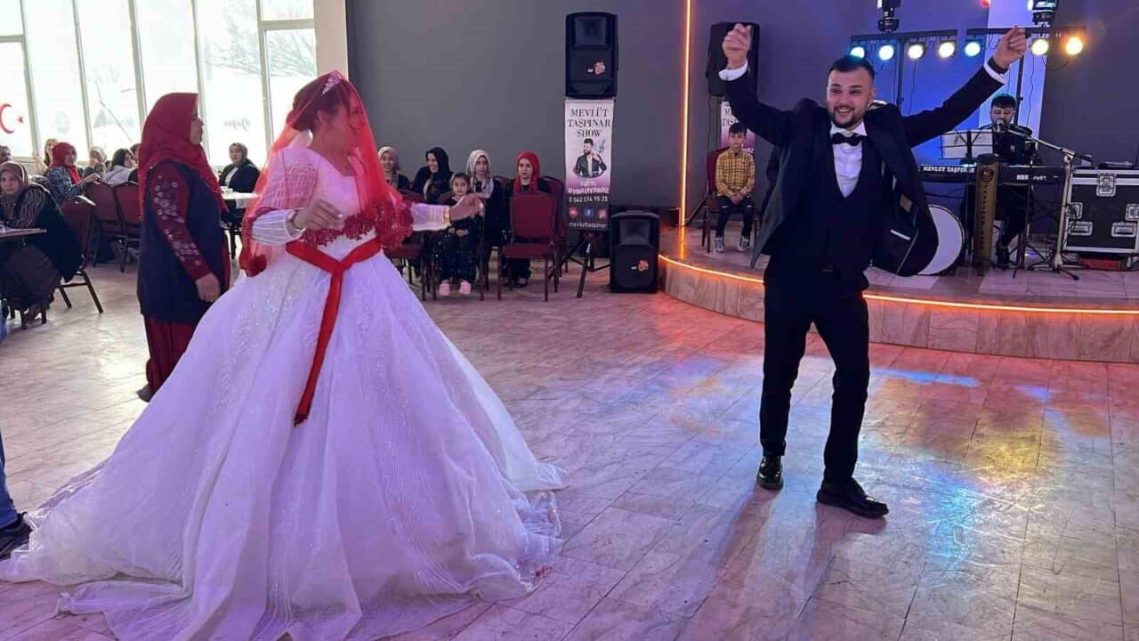 Afyonkarahisar'da "Aile Yılı" kapsamında düğün masrafları, Sülümenli, Çayırbağ ve Susuz