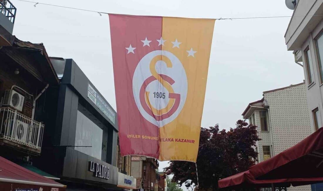 Galatasaray, 2024-2025 sezonunda 25. şampiyonluğuna hazırlık yaparken, Edirne’deki Saraçlar Caddesi’nde