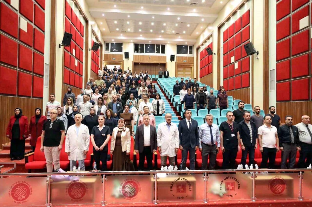 Fırat Üniversitesi Hastanesi, Dünya El Hijyeni Günü için etkinlik düzenledi.