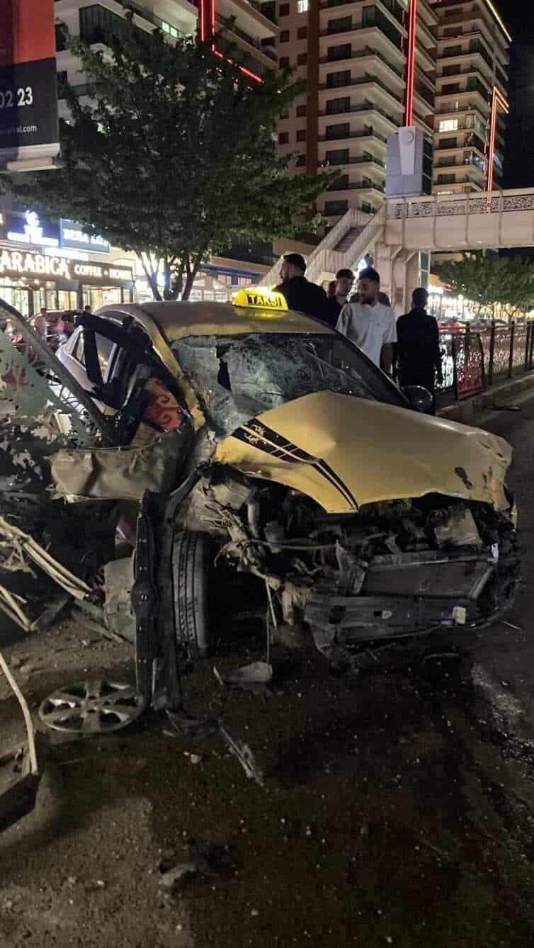 Elazığ'da 23 T 0725 plakalı ticari taksi, Şehit Korgeneral Hulusi