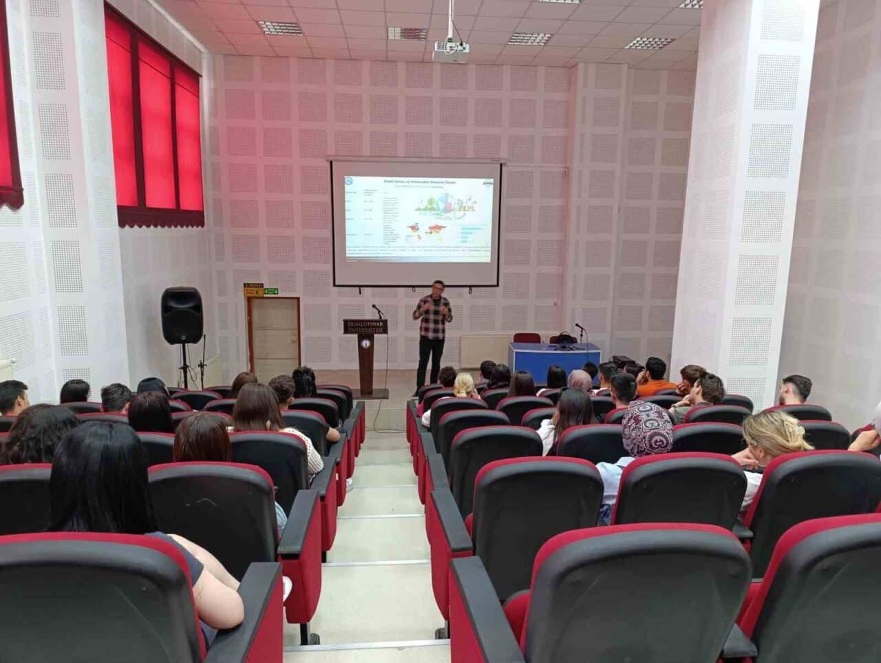 Kütahya Dumlupınar Üniversitesi Emet MYO, "Perovskit Fotovoltaikler-Geleceğin Önde Gelen Güneş