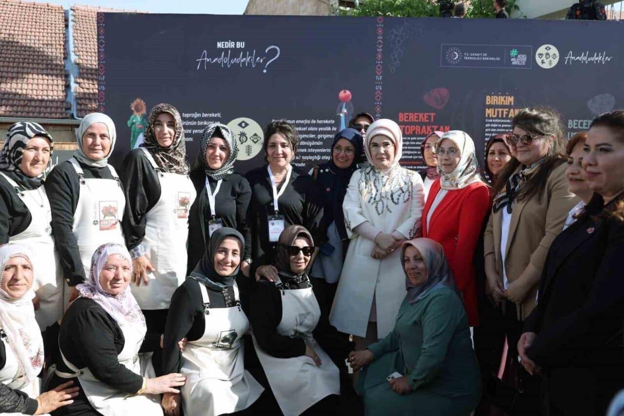 Cumhurbaşkanı Recep Tayyip Erdoğan’ın eşi Emine Erdoğan, Türk Mutfağı Haftası