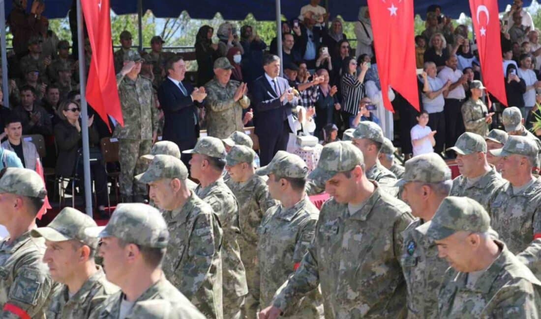 Erzincan’da 54 engelli birey, bir günlük temsili askerlik yaparak büyük