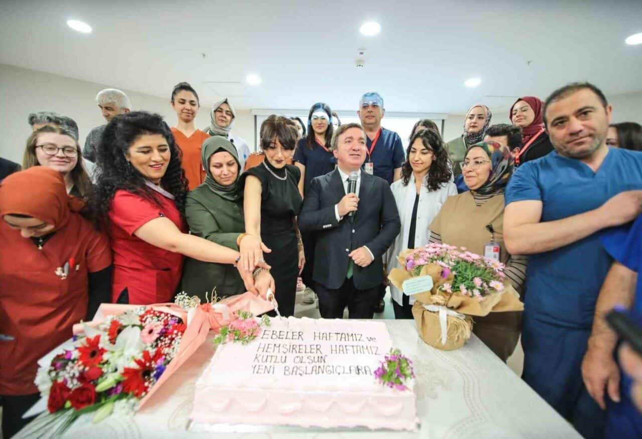 Erzincan'da Ebeler ve Hemşireler Haftası, Mengücek Gazi Eğitim ve Araştırma