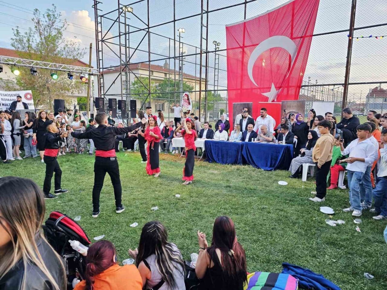 Eskişehir'de düzenlenen Hıdırellez Şenlikleri'nde konuşan AK Parti İl Başkanı Gürhan