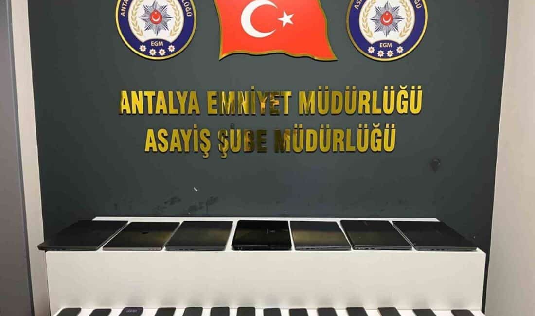 Antalya'da, araç kiralama firmalarından kiralanan araçları izinsiz internetten satan 10