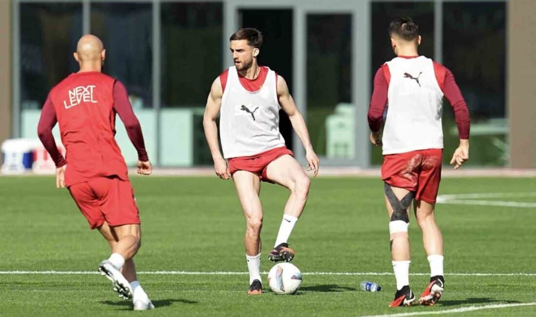 Galatasaray, Trabzonspor ile yapacağı maçın hazırlıklarına devam ediyor. Galatasaray, Trabzonspor ile oynayacağı maç için hazırlıklarına Kemerburgaz Metin Oktay