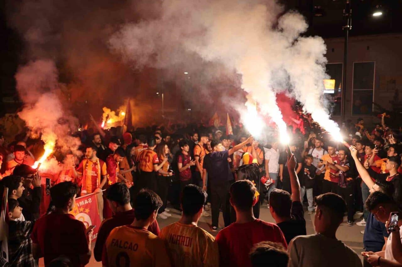 Galatasaray, Trendyol Süper Lig'in 36. haftasında Kayserispor'u 3-0 yenerek 25.