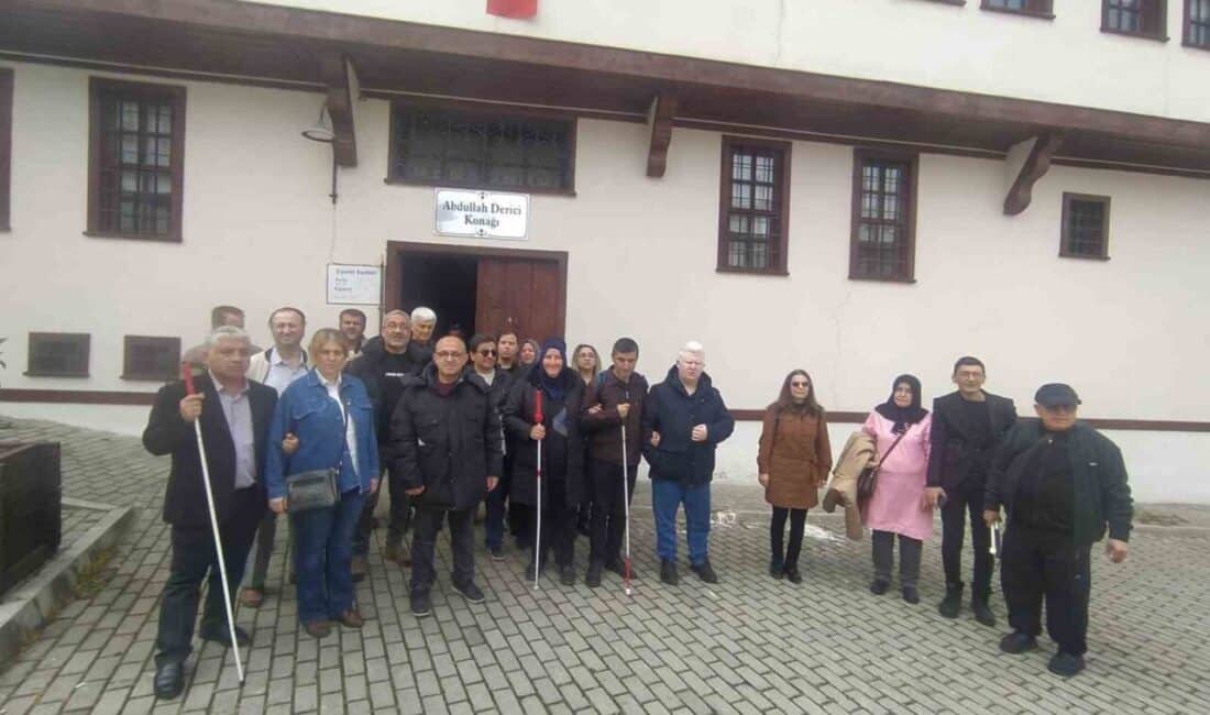 Altı Nokta Körler Derneği Samsun Şubesi, Vezirköprü'de düzenlediği kültür gezisinde