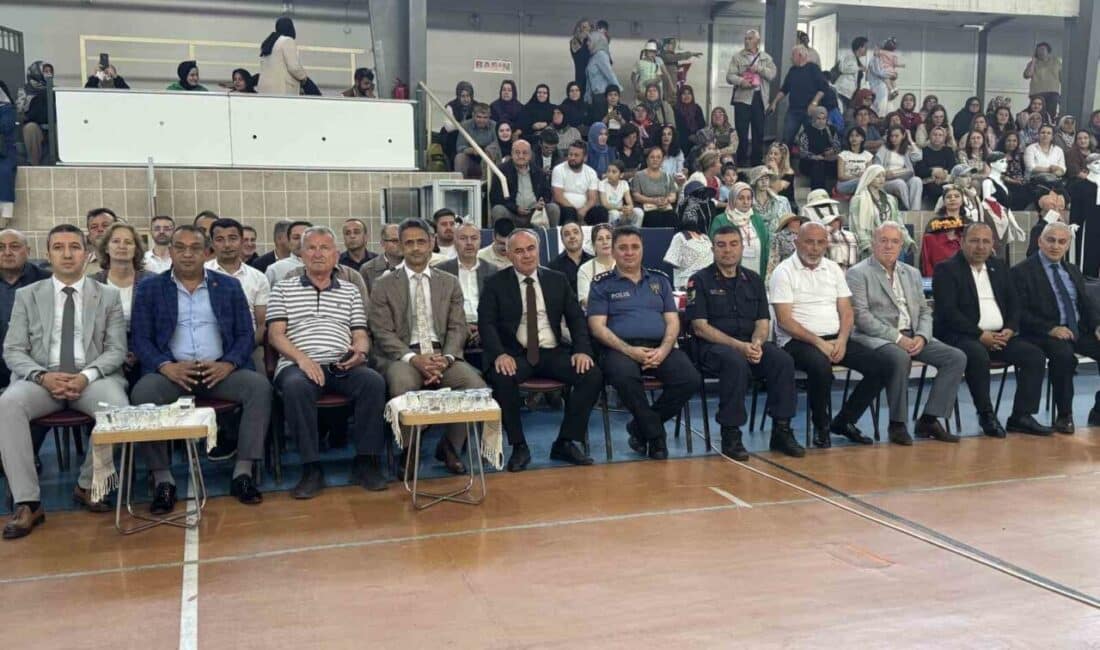 Zonguldak’ın Çaycuma ilçesinde, Hayat Boyu Öğrenme Haftası etkinlikleri çerçevesinde İlçe