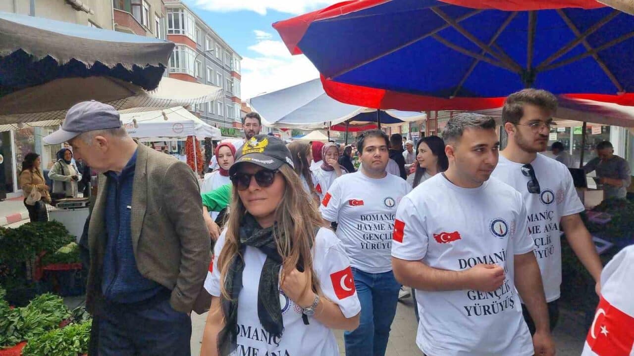 Kütahya’nın Domaniç ilçesinde, 19 Mayıs Gençlik Haftası dolayısıyla Hayme Ana