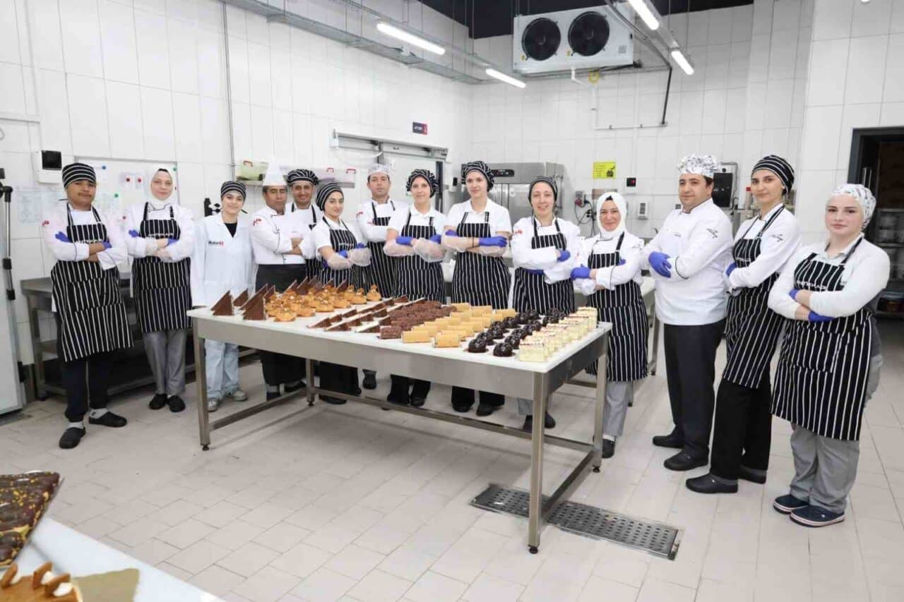 Kocaeli'de, "Avrupa Birliği Erasmus Programı" kapsamında gelen 6 Hollandalı öğrenci,
