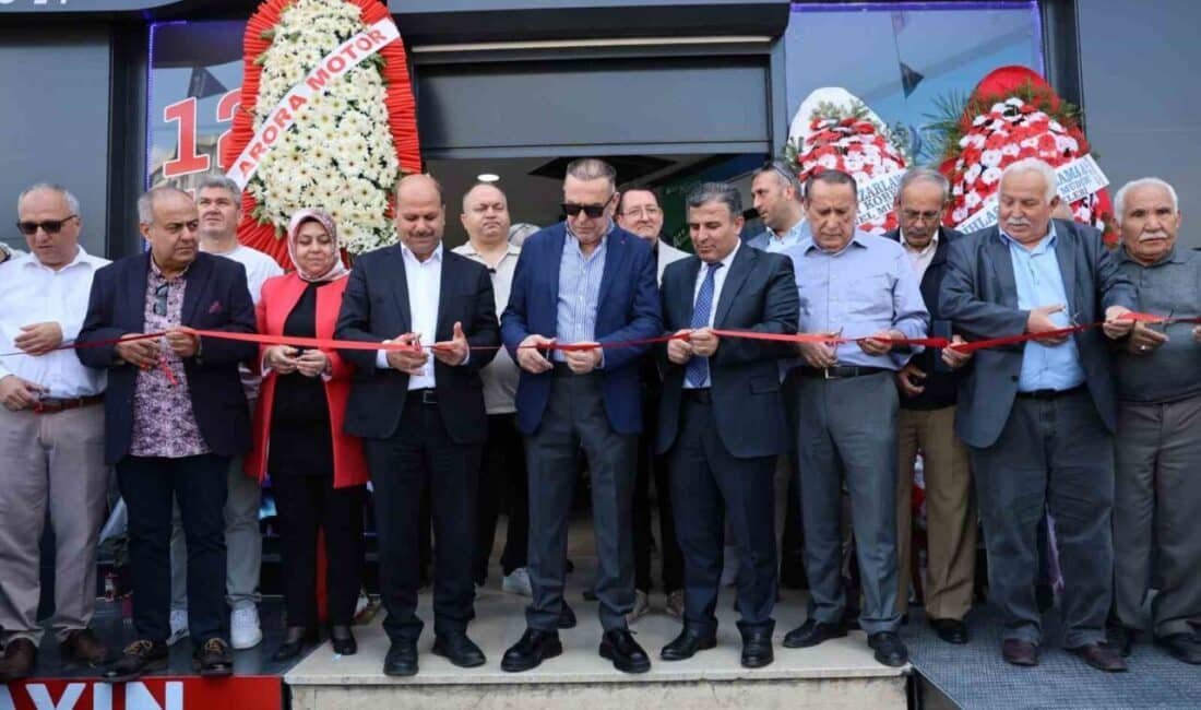 İhlas Mağazası, Adana'da 11. şubesini açarak motosiklet satışına başladı. Açılışa