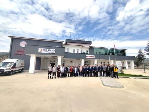 Konya'nın Derebucak İlçe Devlet Hastanesi, yeni binasında modern teknolojilerle hizmet
