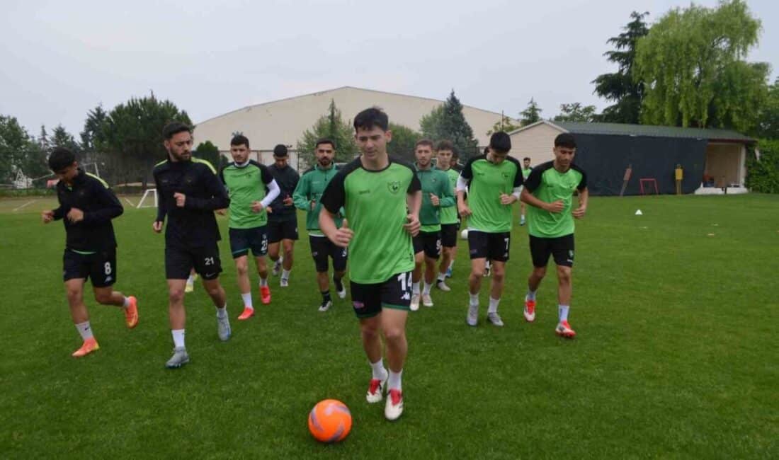 Denizlispor U16 takımı, TFF U16 Gelişim Ligi'ni lider tamamlayarak Ankaragücü'nü
