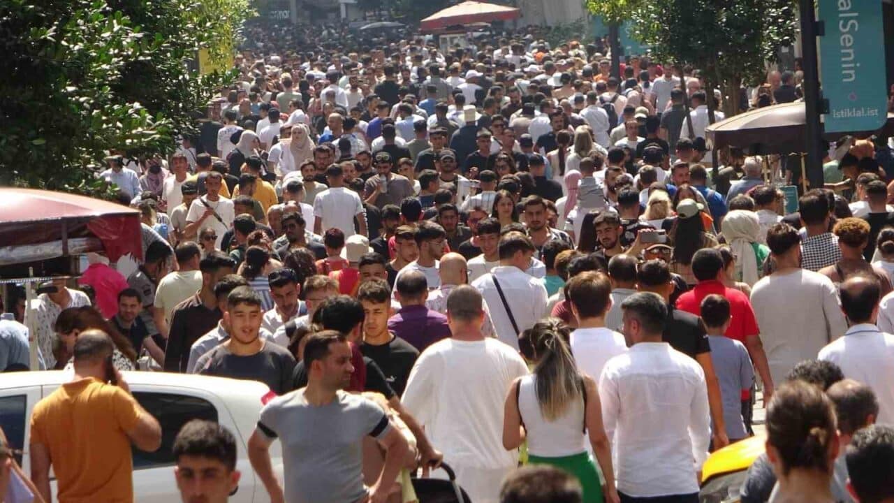 Türkiye İstatistik Kurumu, 2025 yılının ilk çeyreğinde işsiz sayısının 183