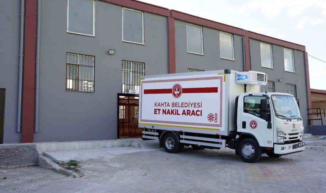 Adıyaman Kahta Belediyesi, mezbahada gerçekleştirilen yenileme çalışmalarını tamamladı. Bölge halkına