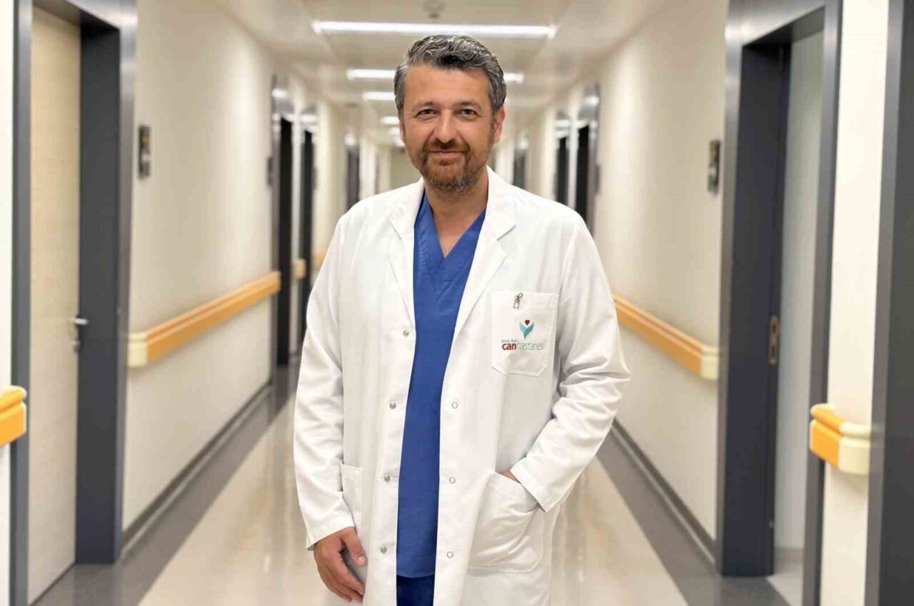Can Hastanesi Genel Cerrahi Uzmanı Doç. Dr. Şafak Öztürk, karaciğerdeki