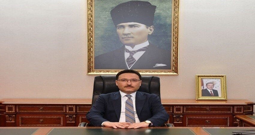 Kayseri Valisi Gökmen Çiçek ve diğer belediye başkanları, 19 Mayıs