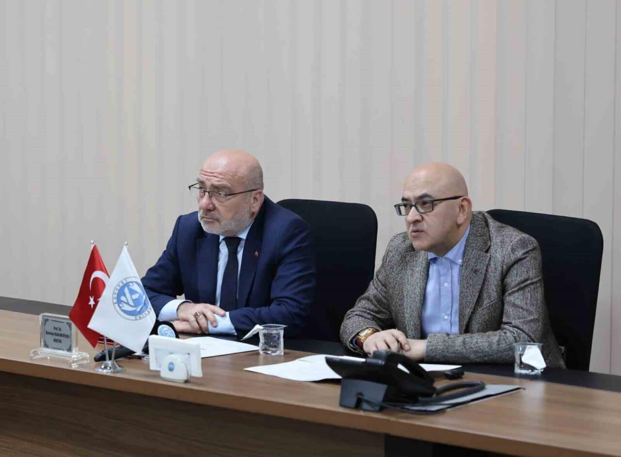 Kayseri Üniversitesi, MYO öğrencileri ve mezunları için düzenlenen ödüllü proje