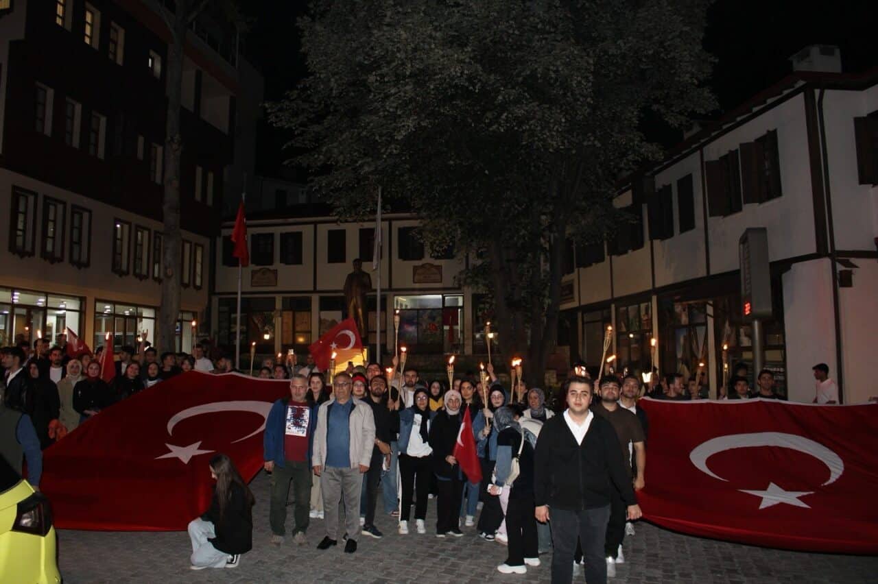 Kemaliye ilçesinde, 19 Mayıs Atatürk’ü Anma, Gençlik ve Spor Bayramı'nın