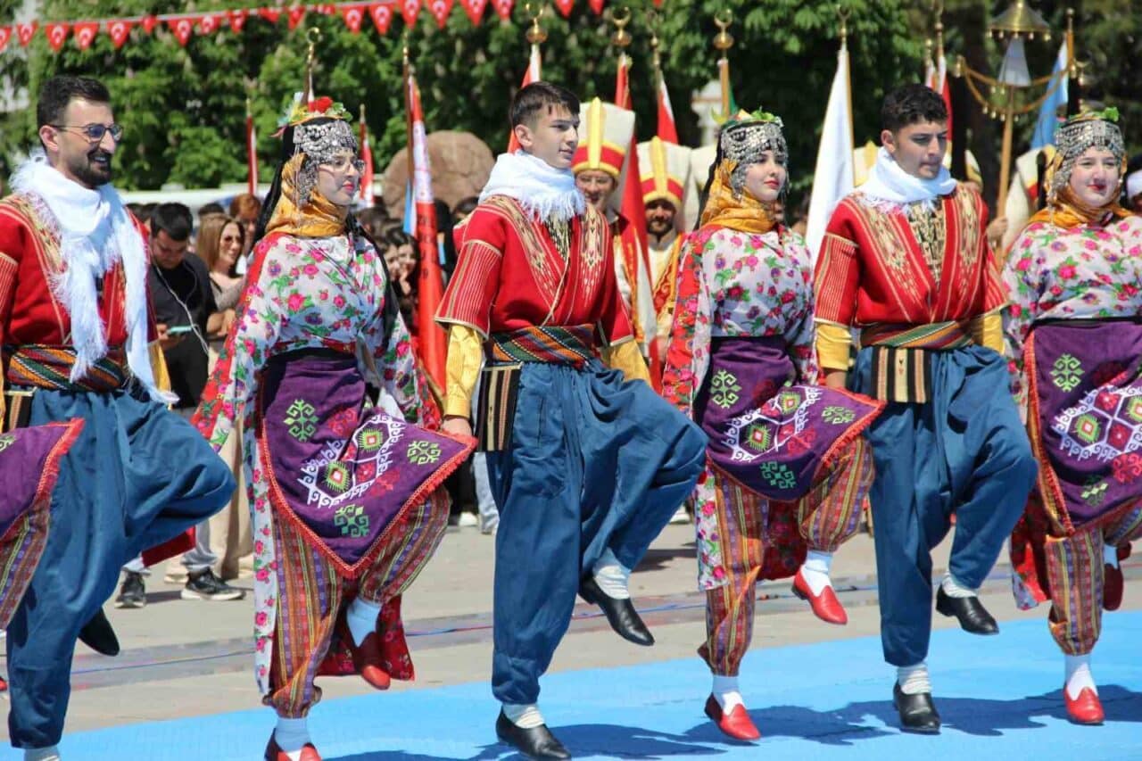 Kırıkkale ve Çorum'da 19 Mayıs Atatürk'ü Anma, Gençlik ve Spor