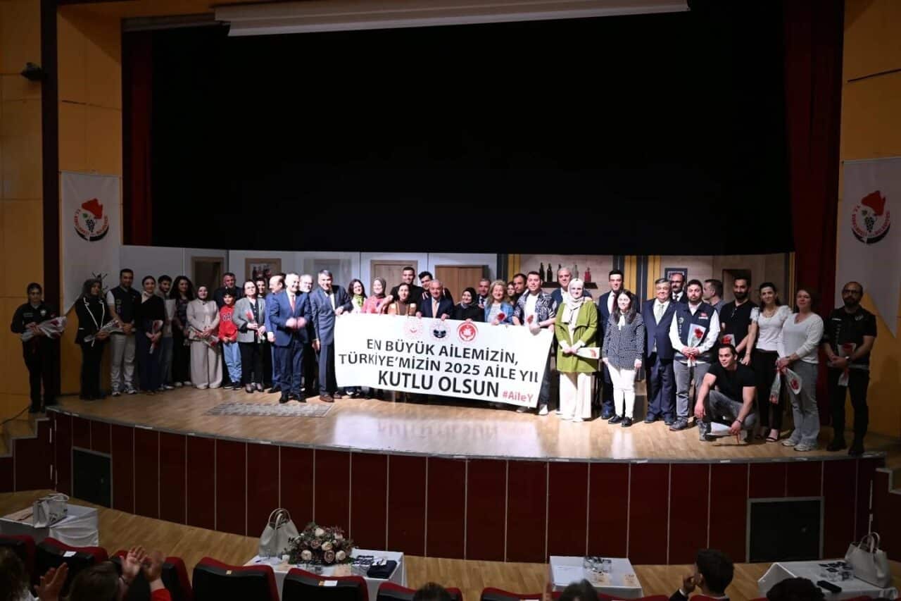 Edirne Emniyet Müdürlüğü, Kırklareli'nde uyuşturucu ile mücadele kapsamında "Yarınlara Geç