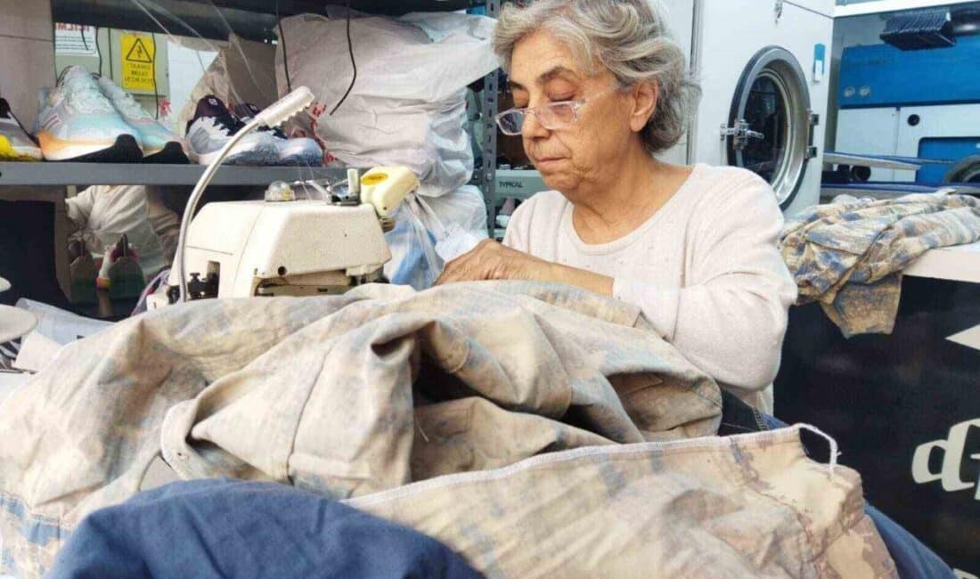 Eskişehir'de 35 yıldır terzilik yapan 60 yaşındaki Nilüfer Çınar, vatandaşların