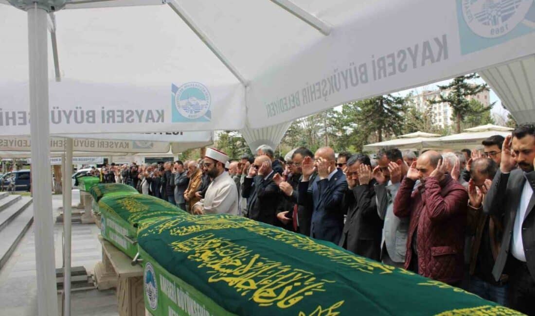 Kocasinan Belediye Meclis Üyesi Ahmet Turan Özkan, Son Yolculuğuna Uğurlandı Kocasinan Belediye Meclis Üyesi Ahmet Turan Özkan, Hulusi Akar Cami'nde