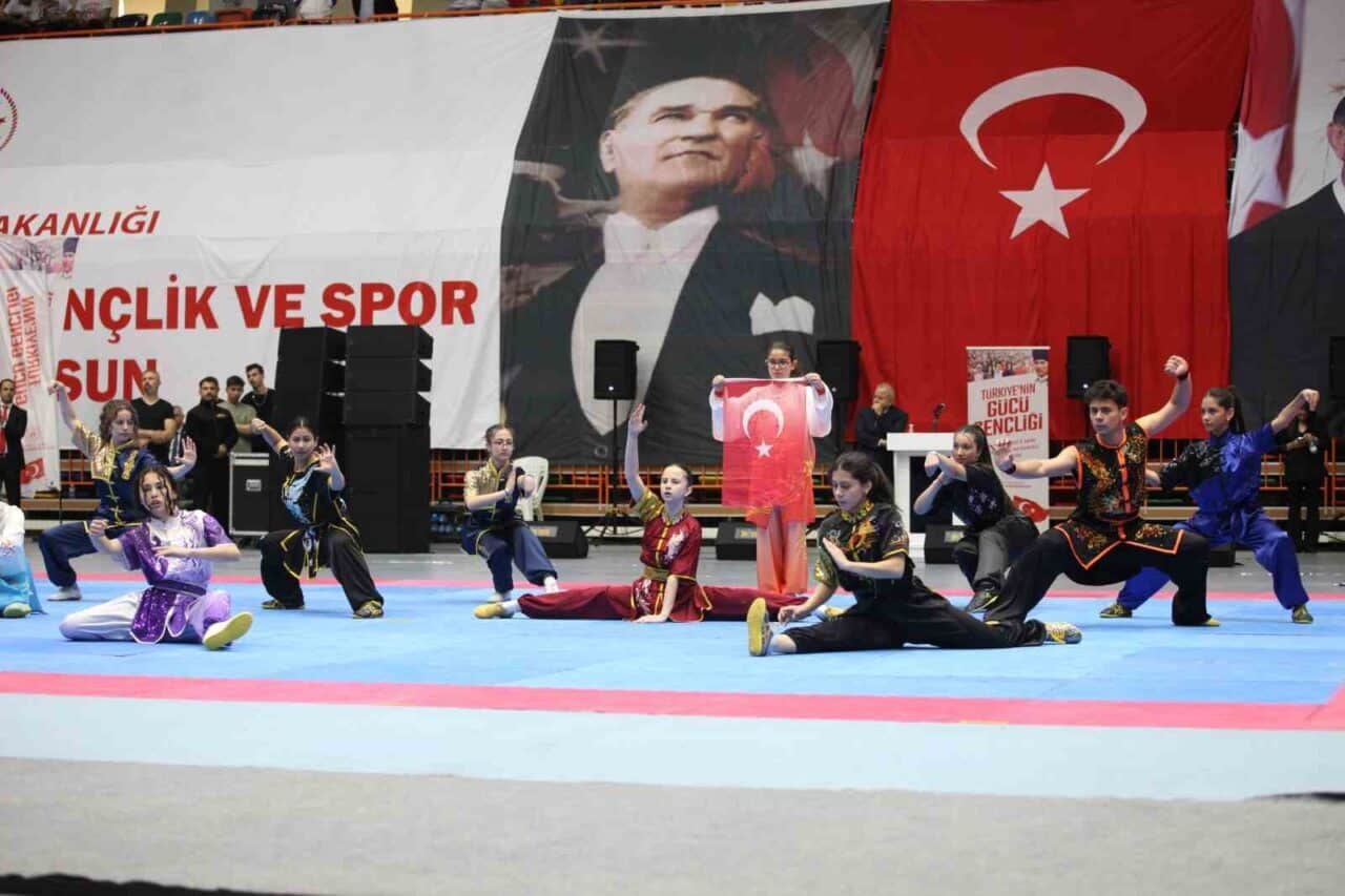 Konya'da 19 Mayıs Atatürk’ü Anma Gençlik ve Spor Bayramı, yapılan