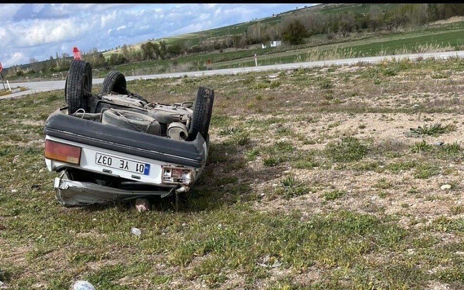 Beyşehir’de Refüje Devrilen Araçta 1 Çocuk ile 2 Kişi Yaralandı Konya'nın Beyşehir ilçesinde bir otomobil, sürücüsünün kontrolünü kaybetmesi sonucu devrildi.