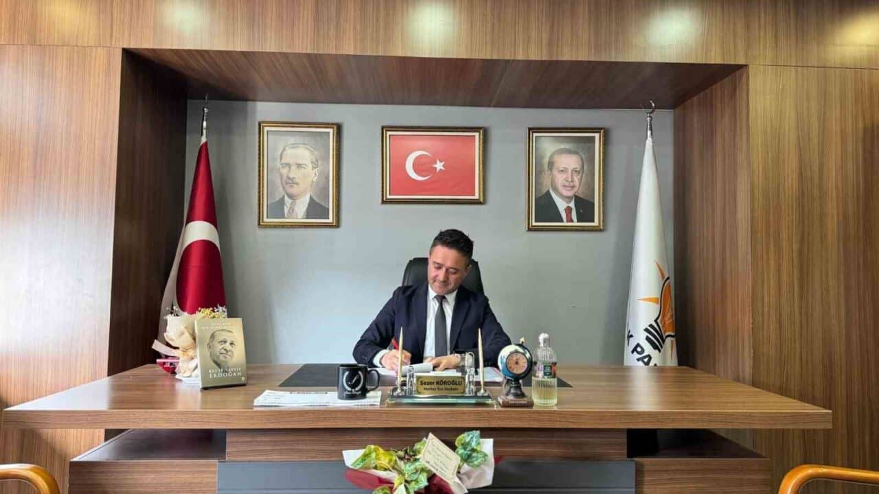 AK Parti Zonguldak Merkez İlçe Başkanı Sezer Köroğlu, Belediye Başkanı