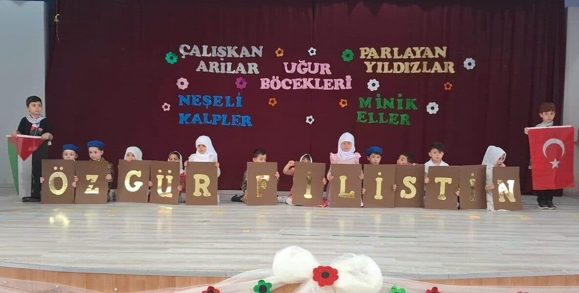 Aydın'ın Köşk ilçesindeki 4-6 Yaş Kur’an Kursu, yılsonu kapanış programı