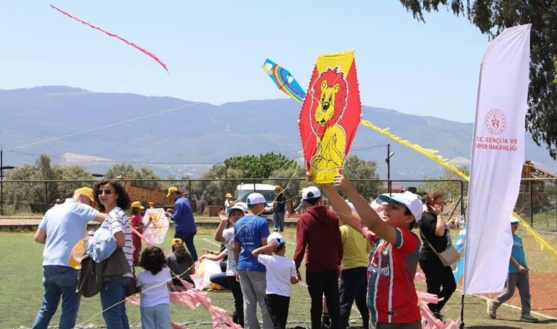 Köşk Gençlik ve Spor İlçe Müdürlüğü, "Uçurtma Bizden, Eğlence Sizden"