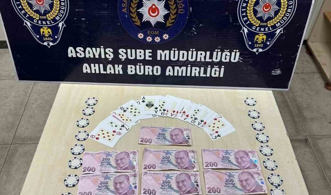 Gebze’de Kumar Oynayan Üç Kişiye 27 Bin 741 Lira Ceza Verildi Kocaeli'nin Gebze ilçesinde yapılan denetimlerde, kumar oynatan H.D. hakkında yasal